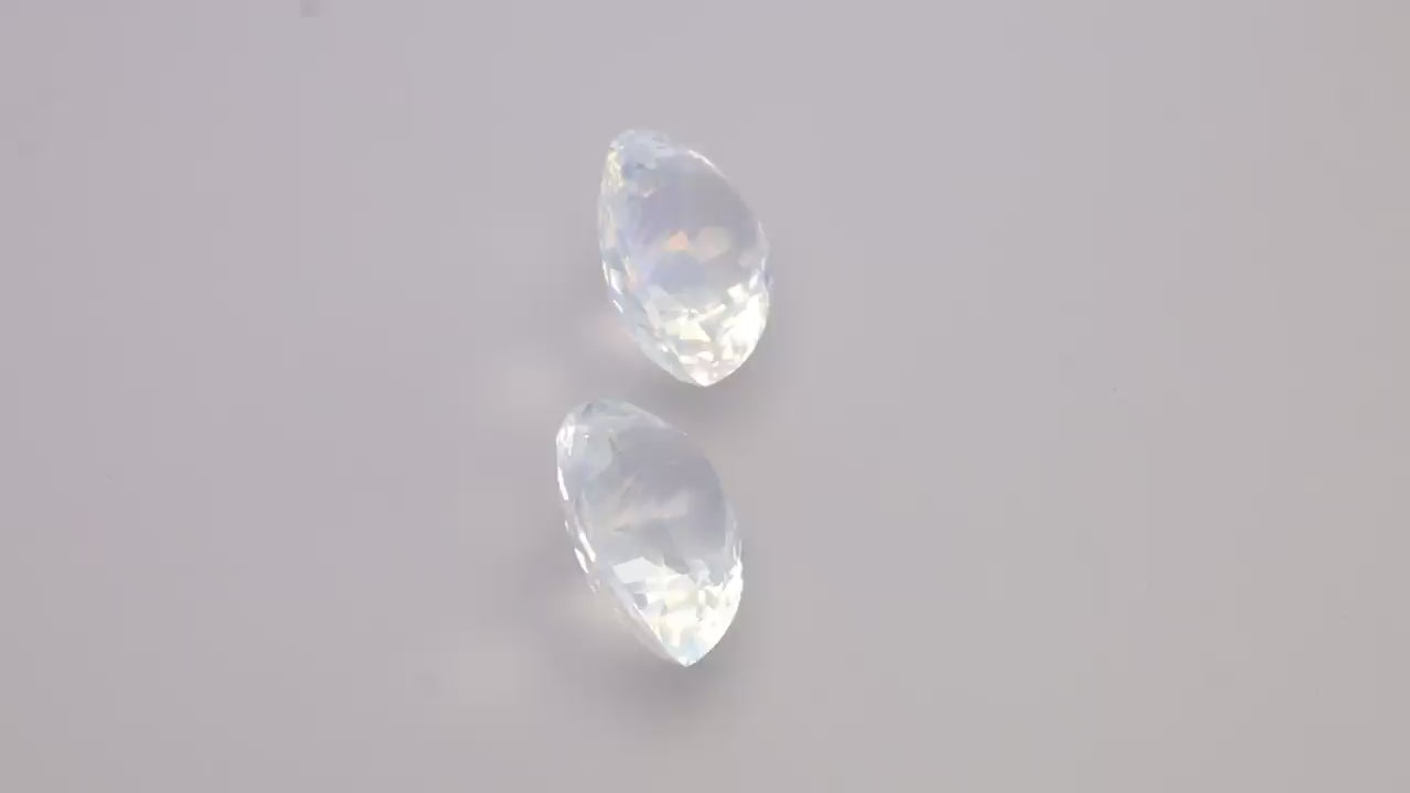 Rainbow Moonstone 18.93 ct